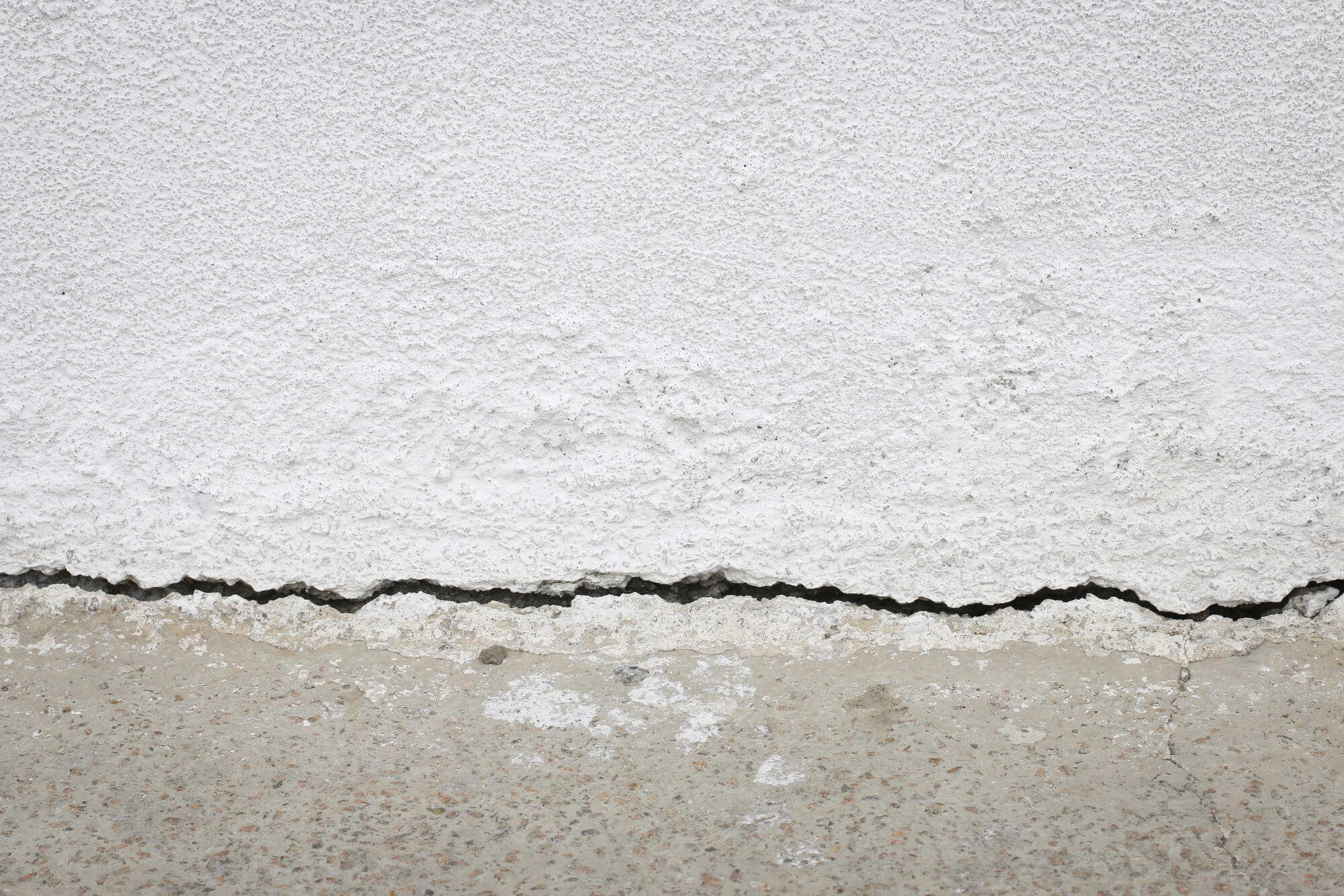 cracked concrete repair